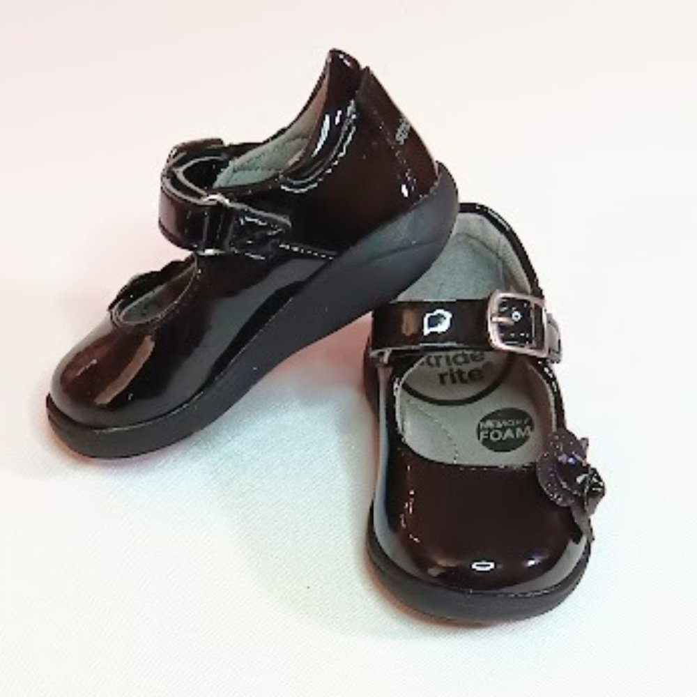 Stride Rite Mary Jane Shoes, Black Patent, Size 4t